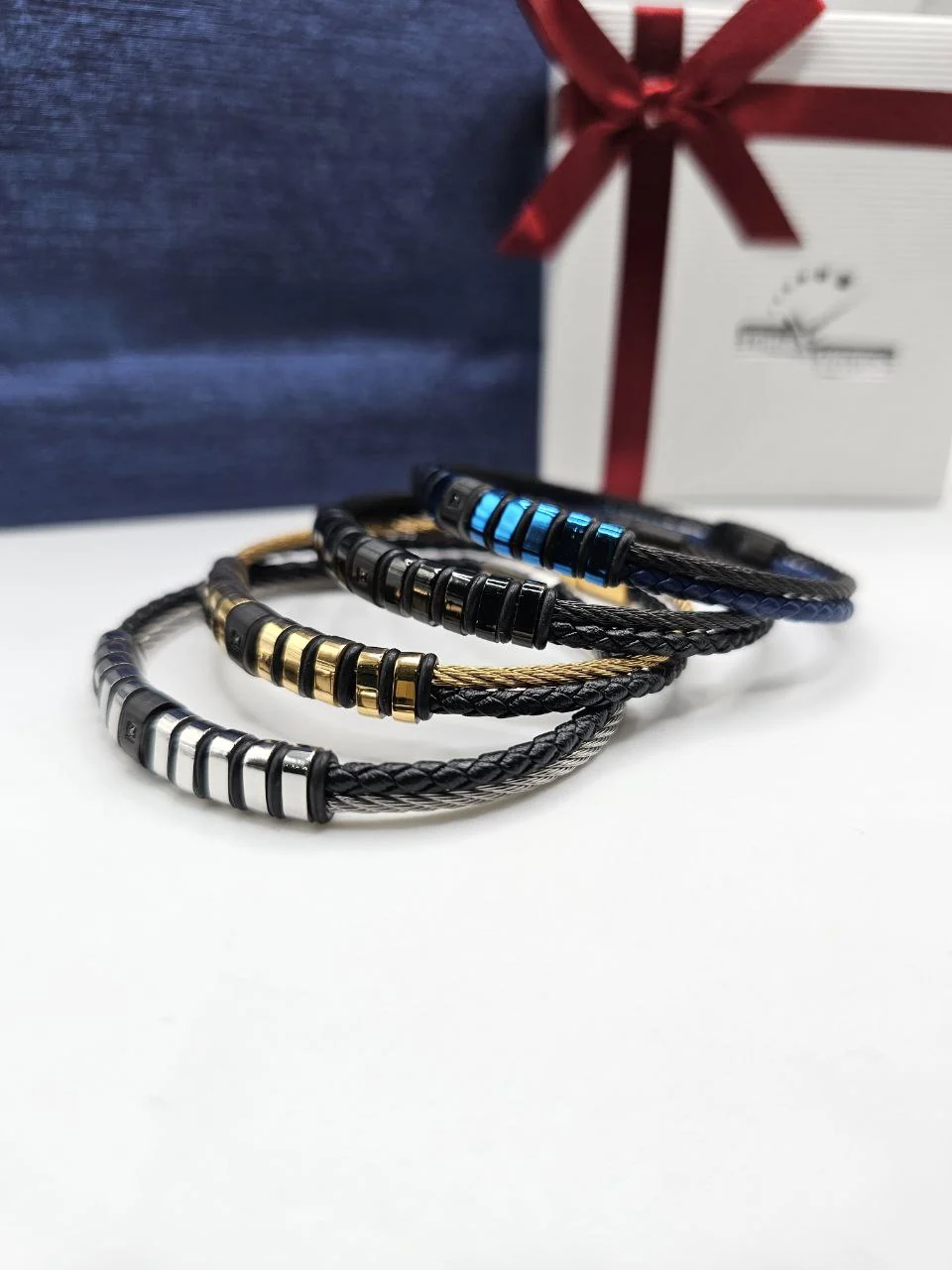 Men's Bracelet — Ref. H300377 — view 1