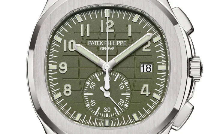 Patek Philippe Aquanaut green chrono – gallery view