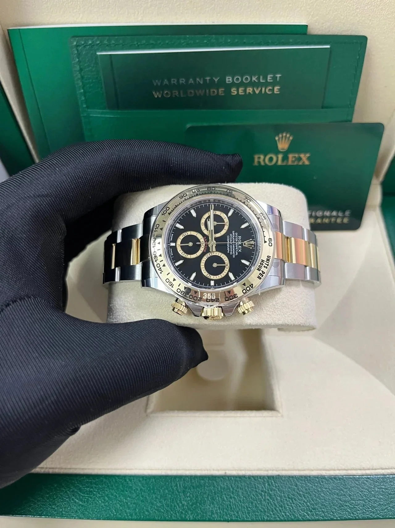Rolex Cosmograph Daytona Gold And Black Dial Oyster Bracelet 126503 – gallery view
