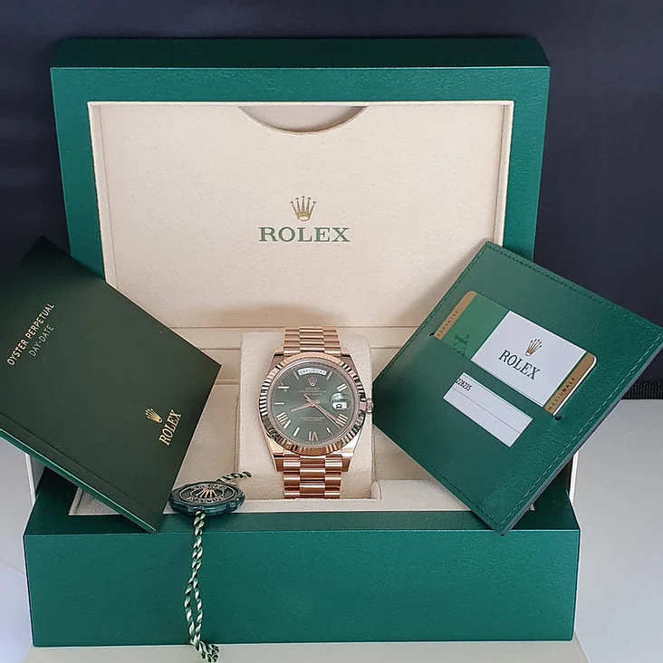 Rolex DayDate 40 Olive Rose Gold Men's – gallery view
