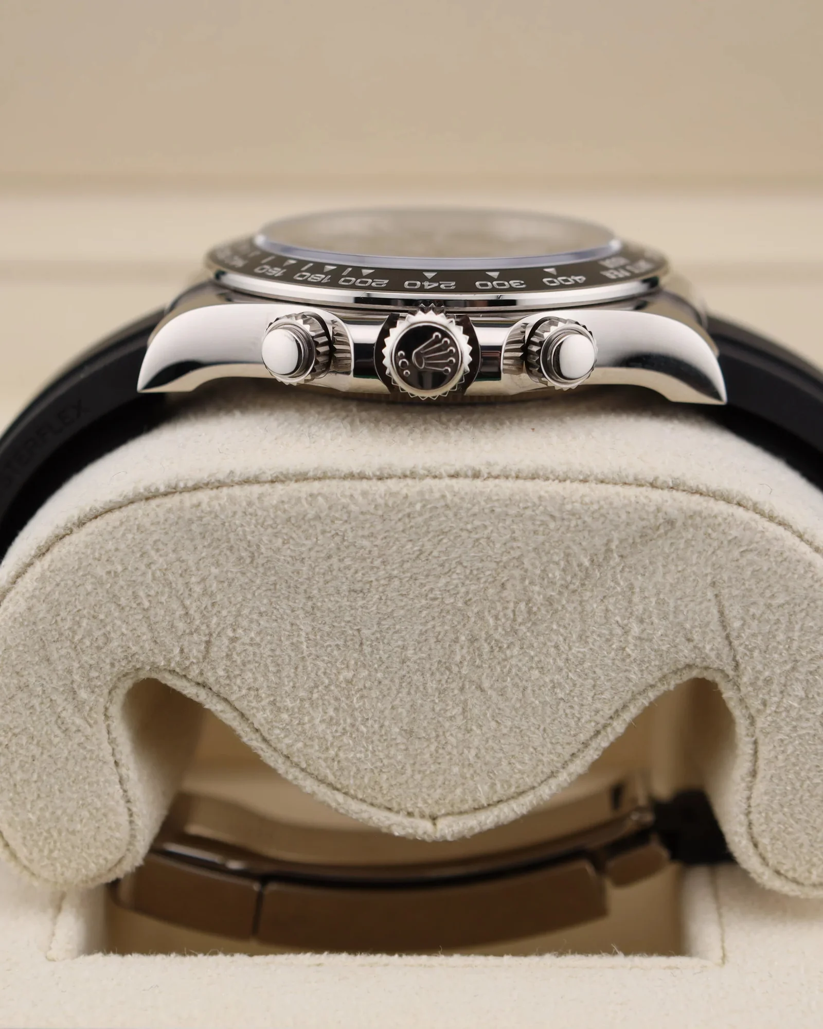 Rolex Cosmograph Daytona White Black Dial On Oysterflex 126519LN – gallery view