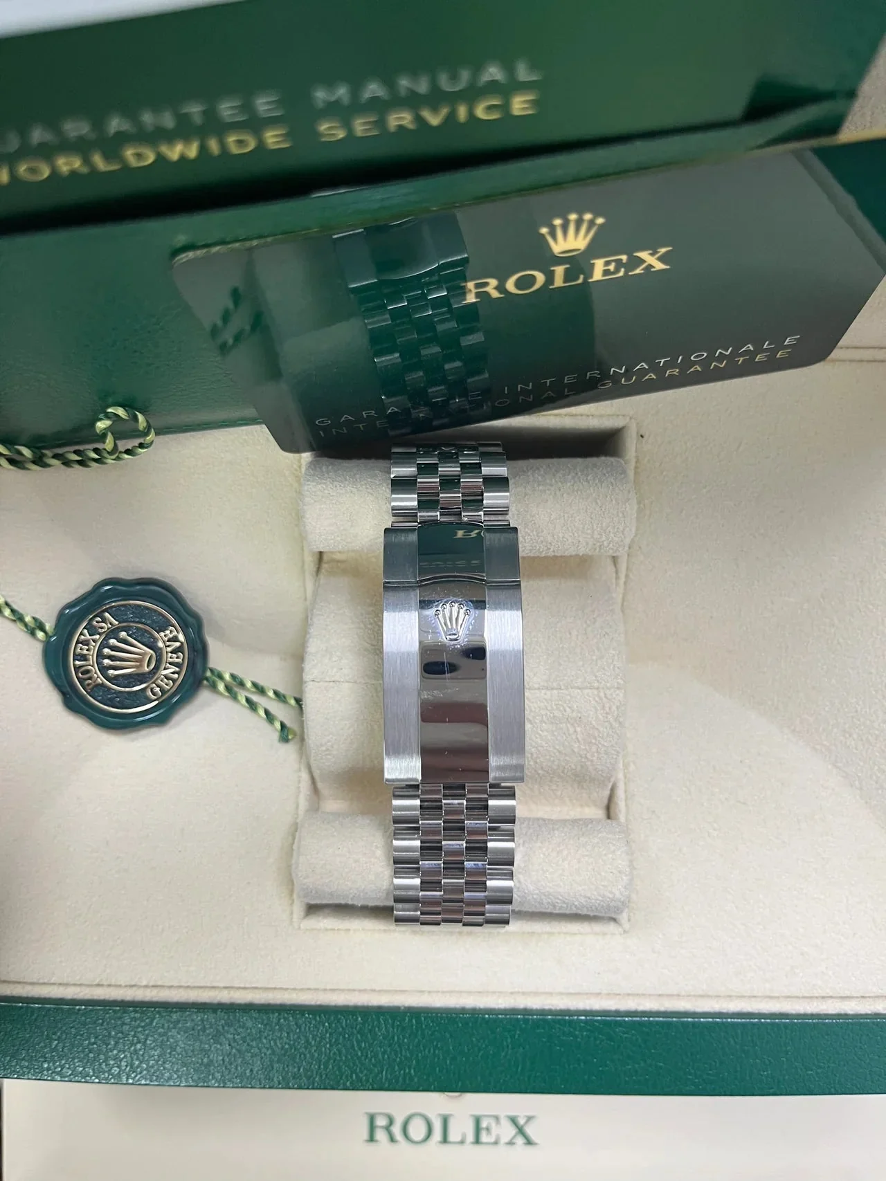 Rolex Sky-Dweller Mint Green Jubilee Bracelet 336934 – gallery view