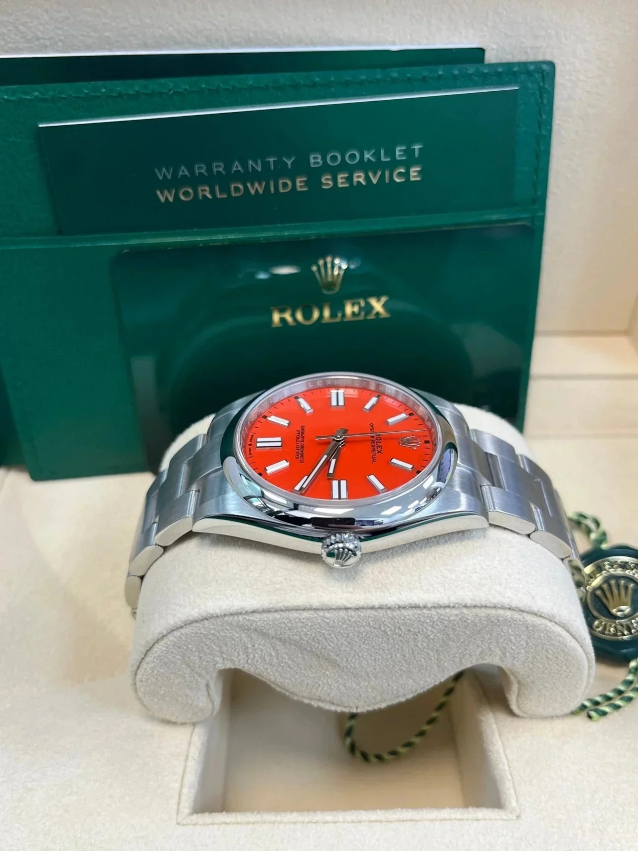 Rolex Oyster Perpetual Red Dial 124300 – gallery view