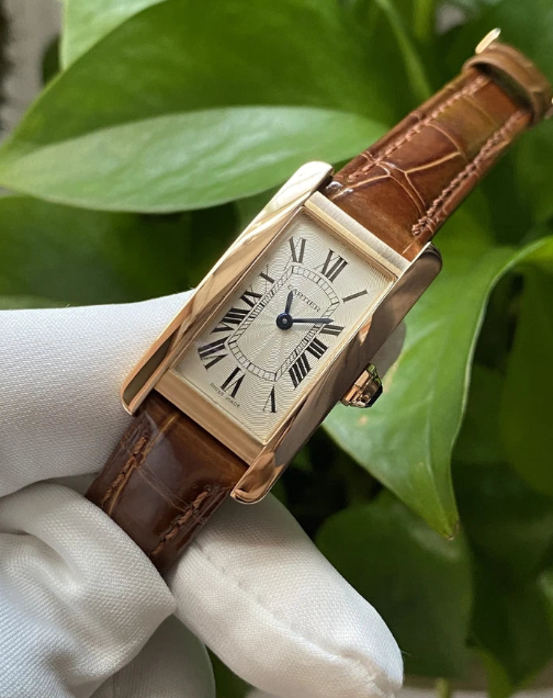 Cartier Tank Americain rose gold – main view