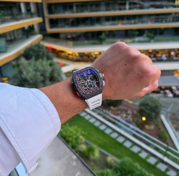 Richard Mille 65-01 blanc – gallery view